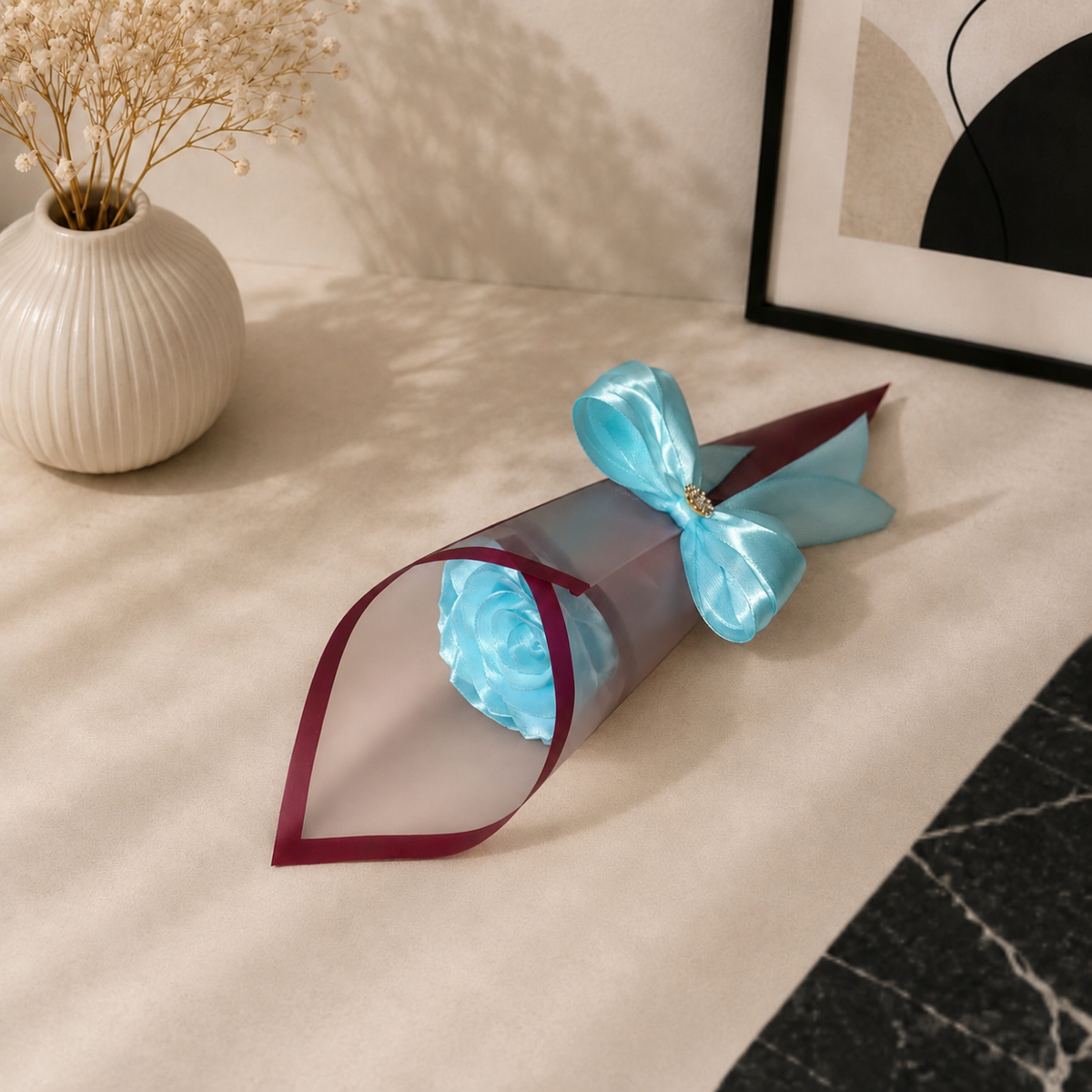 Emballage rouge transparent